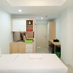 Brand New And Comfortable Studio At De Prima Apartment By Travelio